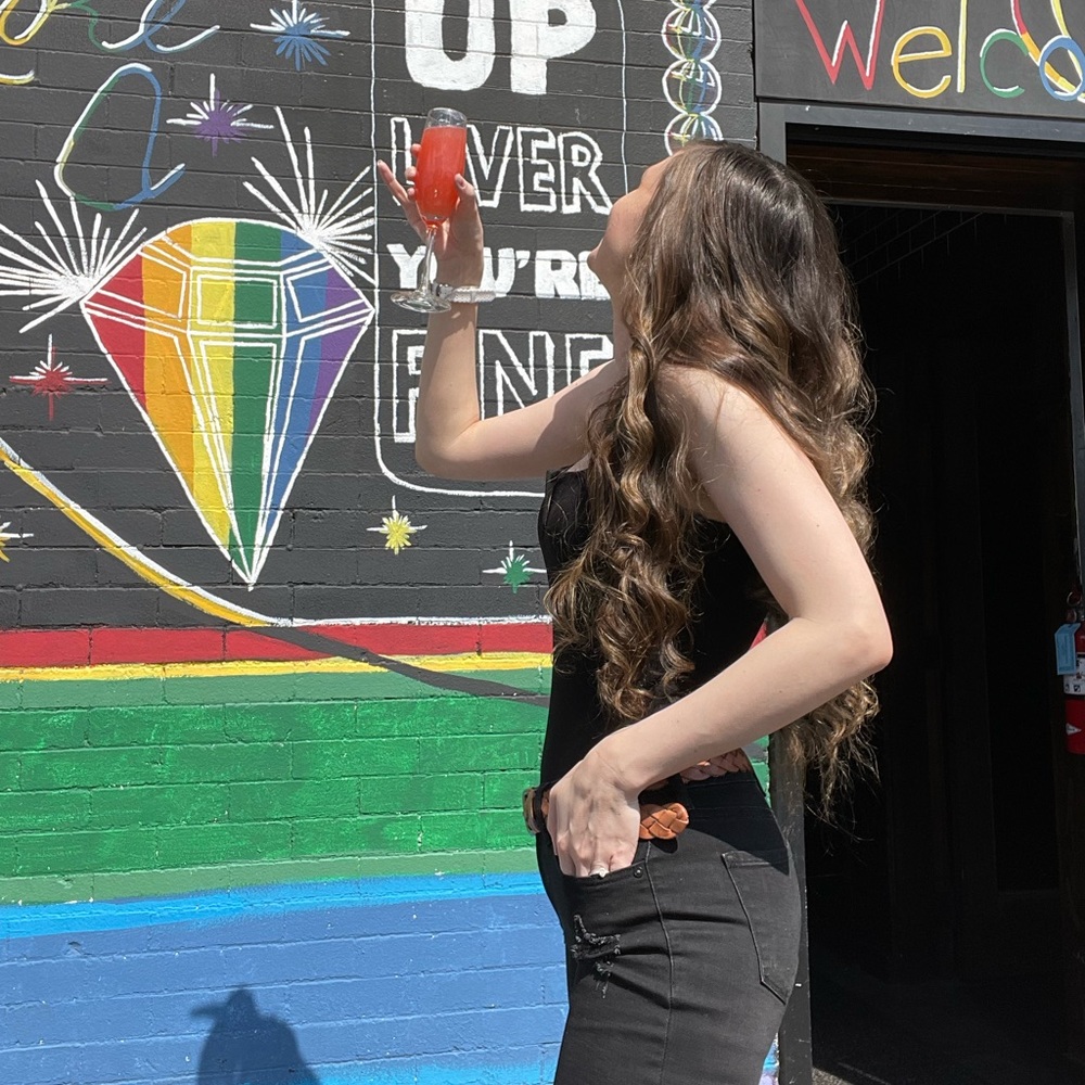 Meet your Posher, Ashley